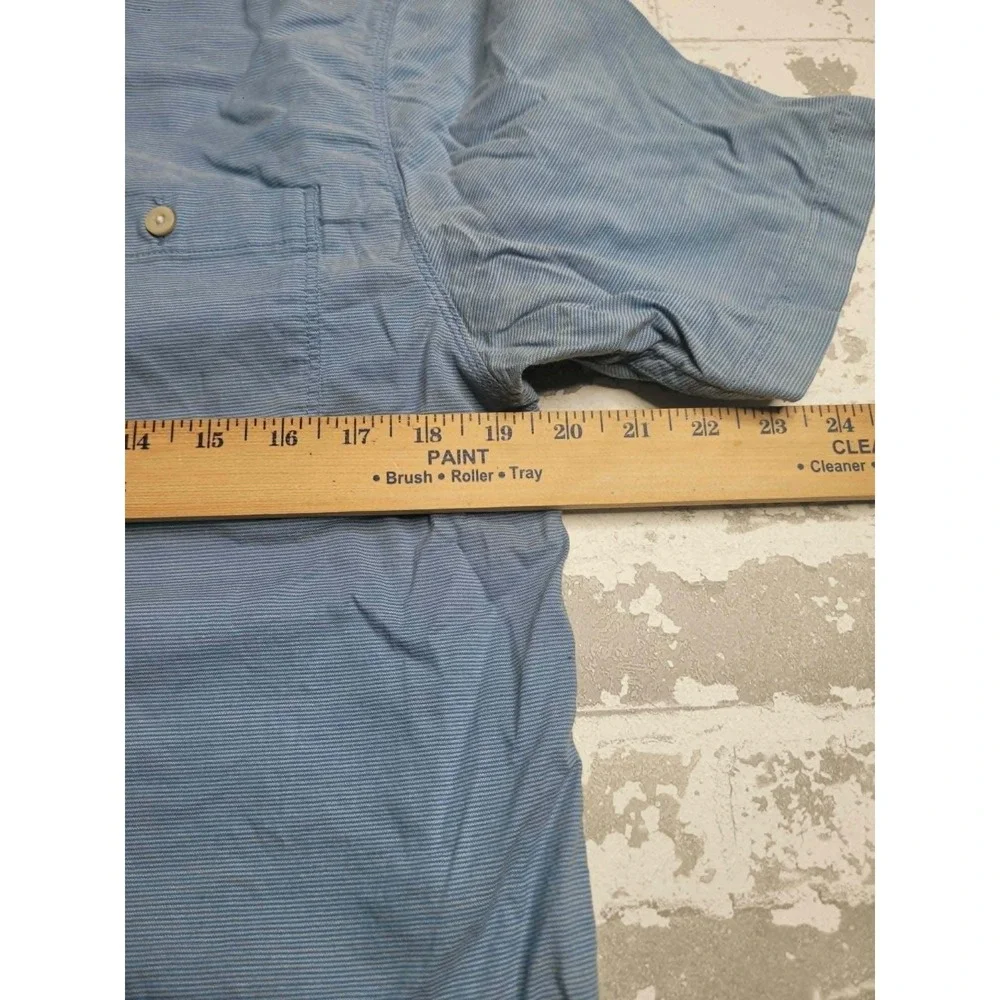 The North Face Blue Short Sleeve Button Down Shirt Men's Medium‎ Outdoors Preppy